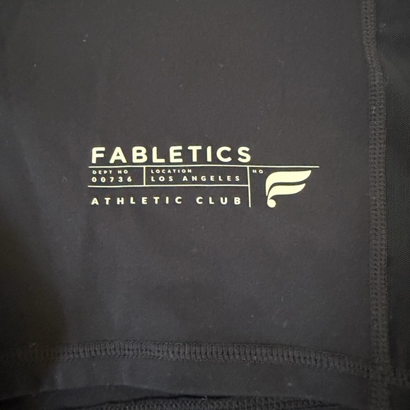 Fabletics Women's Black Biker Shorts 1X - Picture 3 of 9